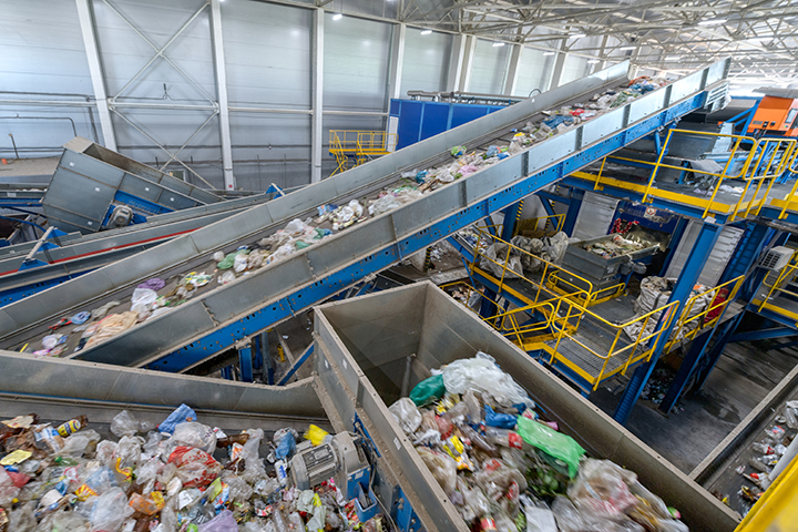 廃プラスチック処理工場